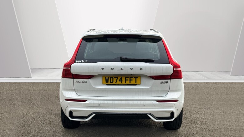 Volvo XC60 2.0 B5P Plus Dark 5dr AWD Geartronic Petrol Estate